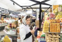 Экономист объяснила, с чем связана шокирующая дороговизна на московских рынках