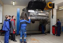 Рабочих рук — ноль: почему пять миллионов студентов не спасают рынок труда