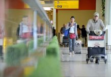 Беспоездный май: туристы из России массово отменяют поездки