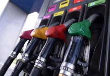 В Крым вернулся дефицит топлива — жители массово пожаловались на отсутствие бензина