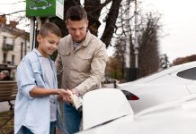 Электромобили с пробегом впервые стали дешевле дизельных машин