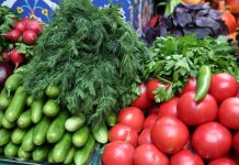 Томат во всем виноват: почему огурцы и помидоры стали главными драйверами инфляции в России