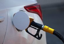 Топливный хаос из-за Ирана: Европа в панике бросилась на заправочные станции