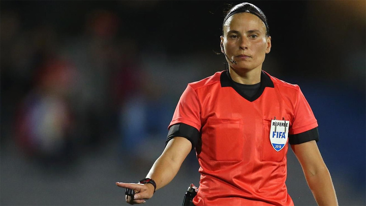 Арбитр Пустовойтова станет VAR на матче "Уфа"  &ndash; "Сочи"