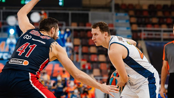 Баскетбольный ЦСКА обыграл в Москве "Парму"