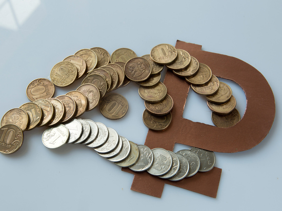 Экономист оценил возможность списания кредитов с родителей погибших в СВО