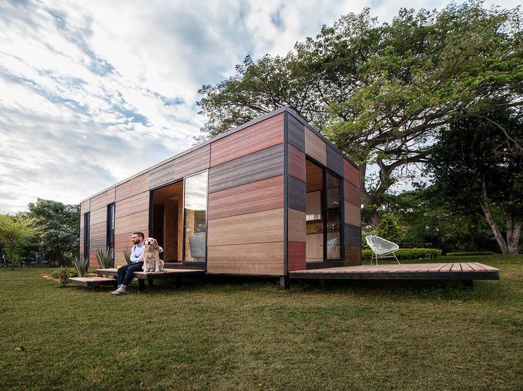 &laquo;Это был жуткий день&raquo;: покупатели модульных загородных домов перечислили плюсы и минусы