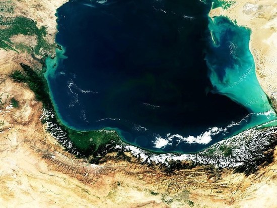 "Известия": в обход не вышло &mdash; Казахстану придется поставлять нефть через РФ