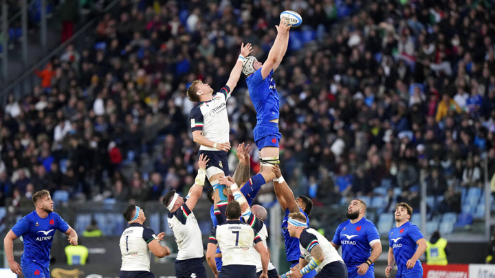 Кубок шести наций. Италия едва не оставила Францию без победы