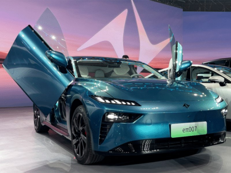 Лифтбек e&pi; 007 готов выйти на рынок