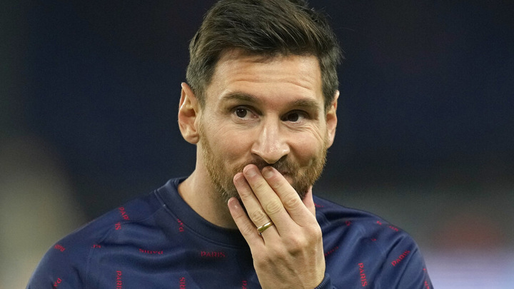 Месси не собирается продлевать контракт с "ПСЖ"