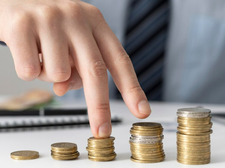 Названа &laquo;красная линия&raquo;, ниже которой рублю не дадут упасть