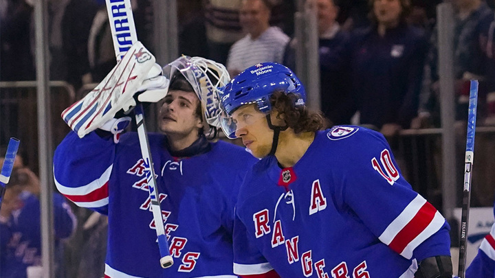 НХЛ. Три голевые передачи Панарина помогли "рейнджерам"