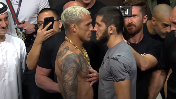 Оливейра пообещал "убить" Махачева на UFC 280