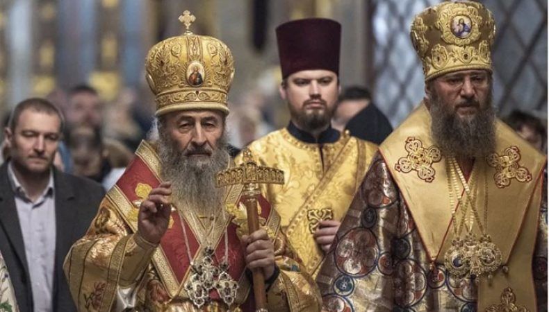 Почему до сих пор не запретили московскую "УПЦ": Арахамия дал весьма странный ответ