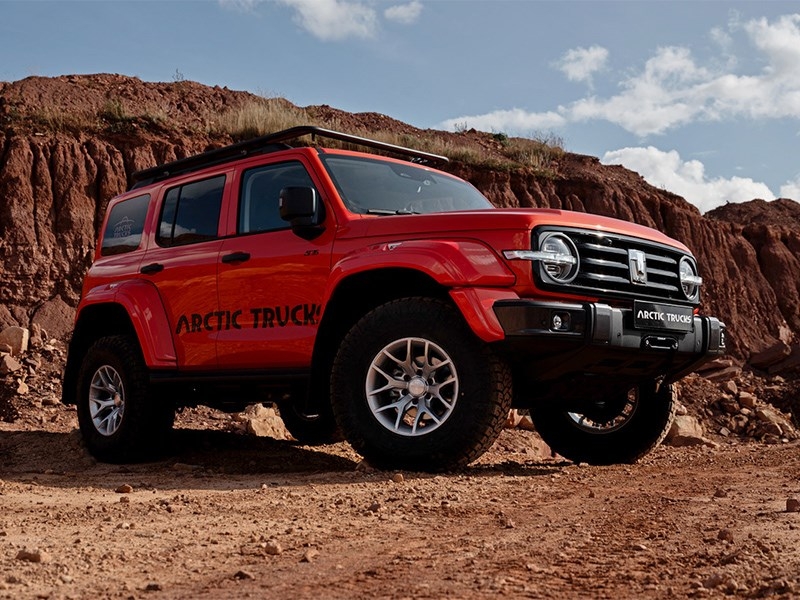 Представлен Tank 300 от Arctic Trucks 