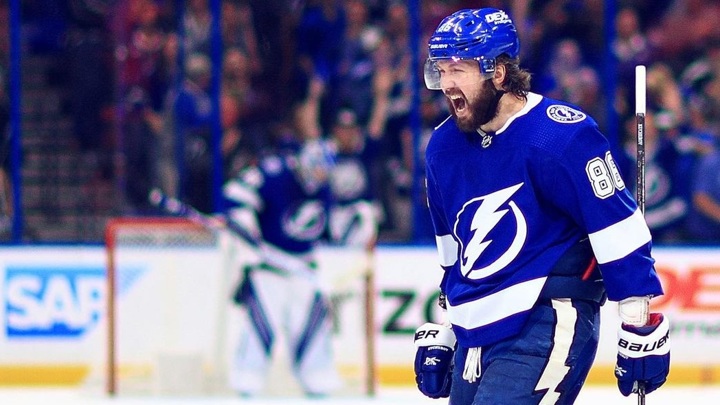 "Тампа" проиграла "Филадельфии", у Кучерова два ассиста