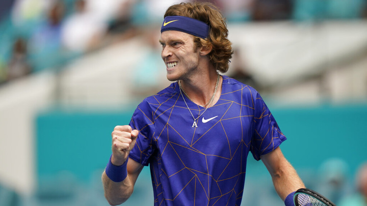 Теннисист Рублев вышел в четвертьфинал турнира в Вашингтоне