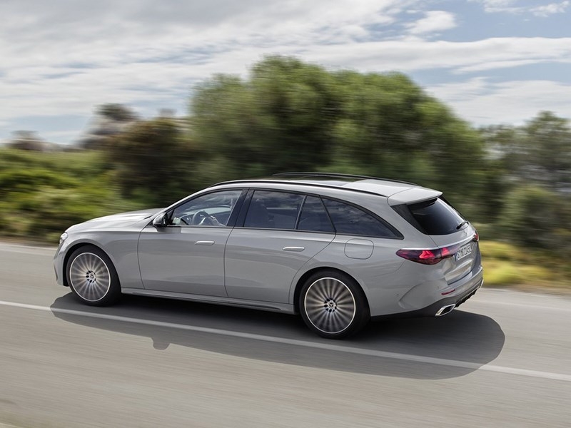 У Mercedes E-Class появилась версия &laquo;универсал&raquo;