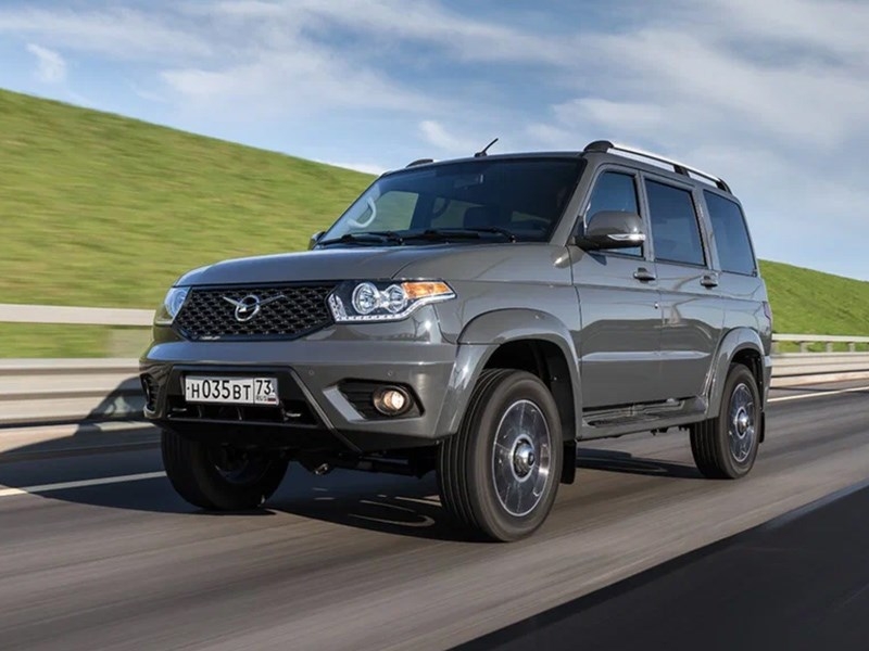 УАЗ начал продавать &laquo;Патриоты&raquo; в лимитированных комплектациях