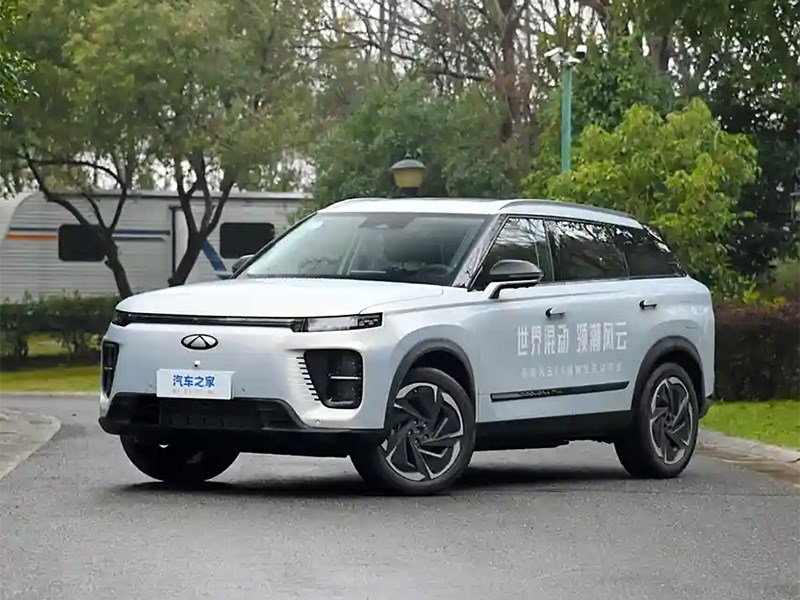 В Китае начали продавать гибридную версию Jaecoo J7 